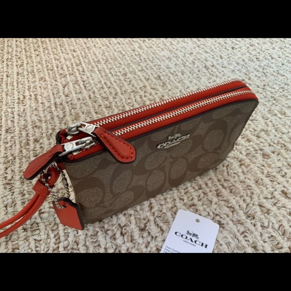 Coach Handbags - Coach Double Zip Wristlet